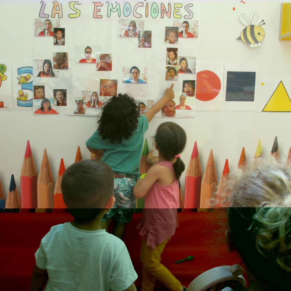 Lucia Ibiza Babysitter