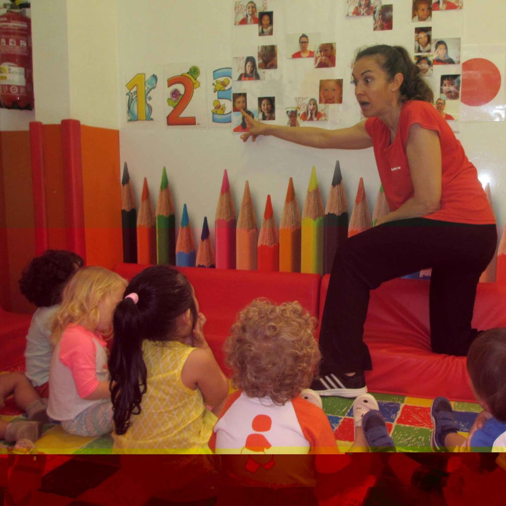 Lucia Ibiza Babysitter