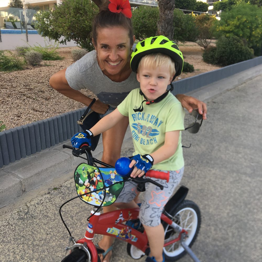 Lucia Ibiza Babysitter