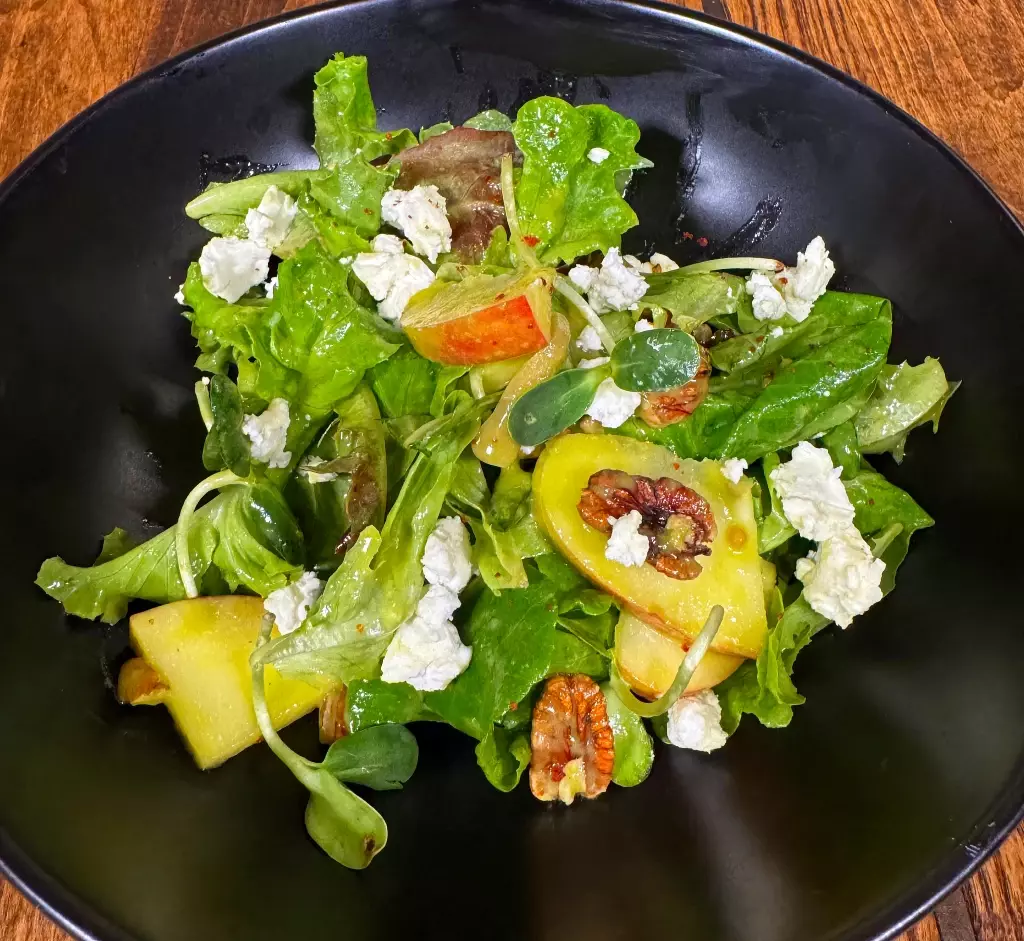 Fresh Salad in Orange Beach featuring premium local lettuce, seasonal fruits, and veggies