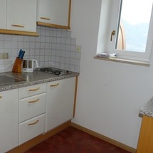 Küche mit Küchenfenster