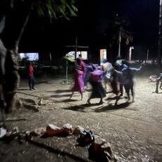 Party feiern mit Musik und Tanz