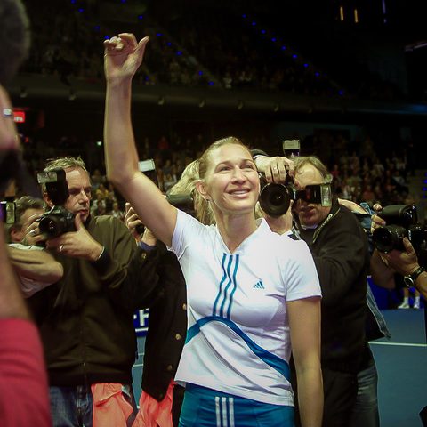 Steffis Beliebtheit bei ihren Fans war ungebrochen, und sie genoss den Jubel sichtlich.