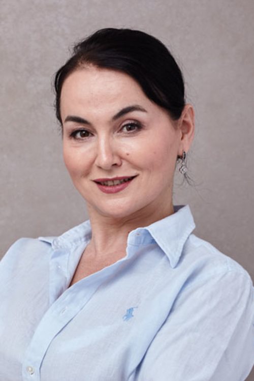 Karin de Longueville -  PDL & Geschäftsleitung