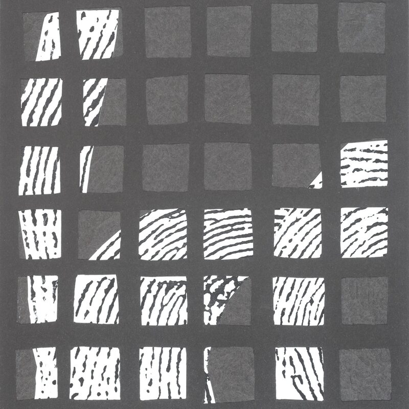 VORWIEGEND SCHWARZ 1, 2004, Collage aus eigenen bedruckten Papieren auf Crash-Papier, geschnitten und geklebt, 50x50cm