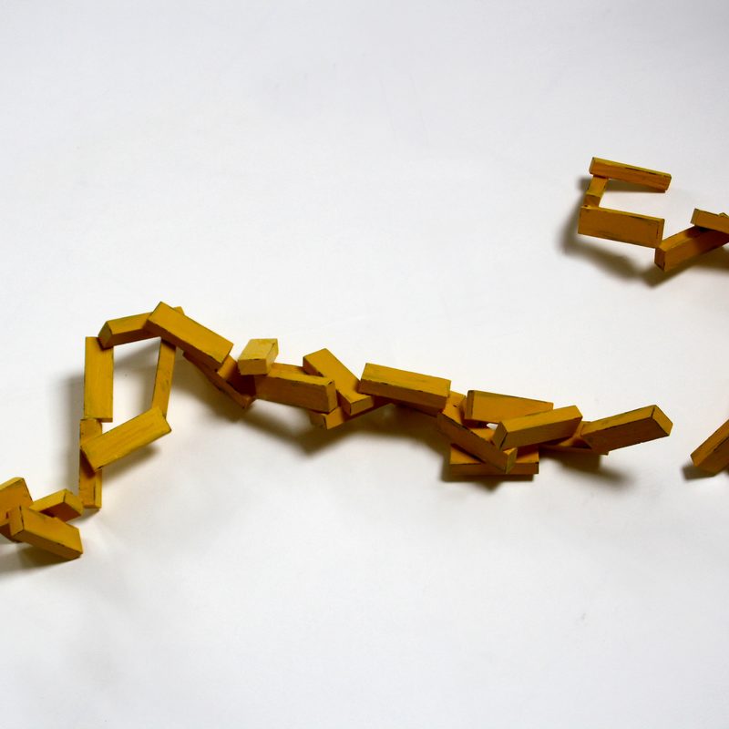 Falsche Schlange 2015, Holz, Farbe, Kleber, Edelstahl