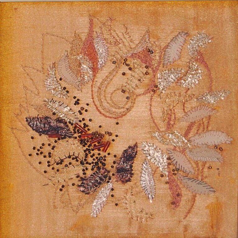 APPLIKATIONEN MIT PERLEN UND PAILLETTEN 3, 1977, 13,5x13,5cm