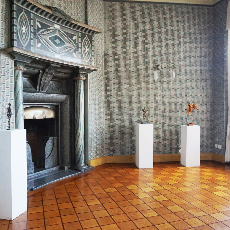 Skulpturenausstellung "Drei Dimensionen" der LIOHT Stiftung im Jugendstilzimmer der Villa Wollner in Dresden 27.-29.06.2025.