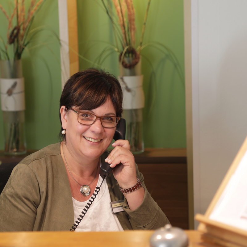 Rezeptionsmitarbeiter