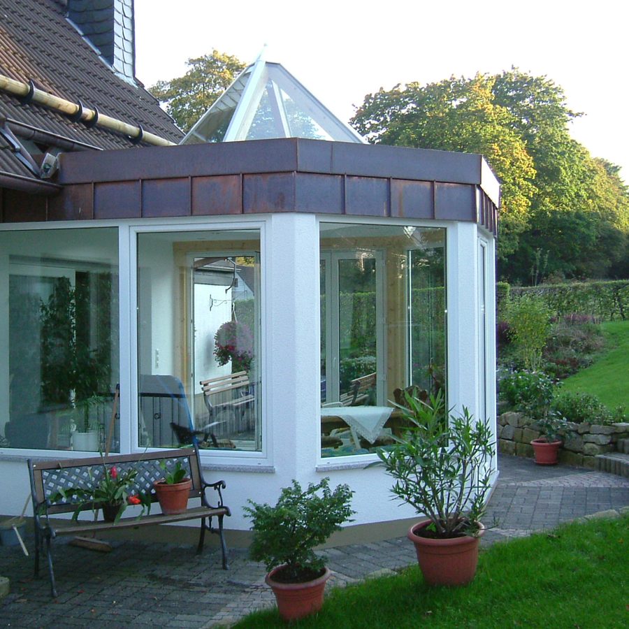 Wintergarten mit Dachfenster
