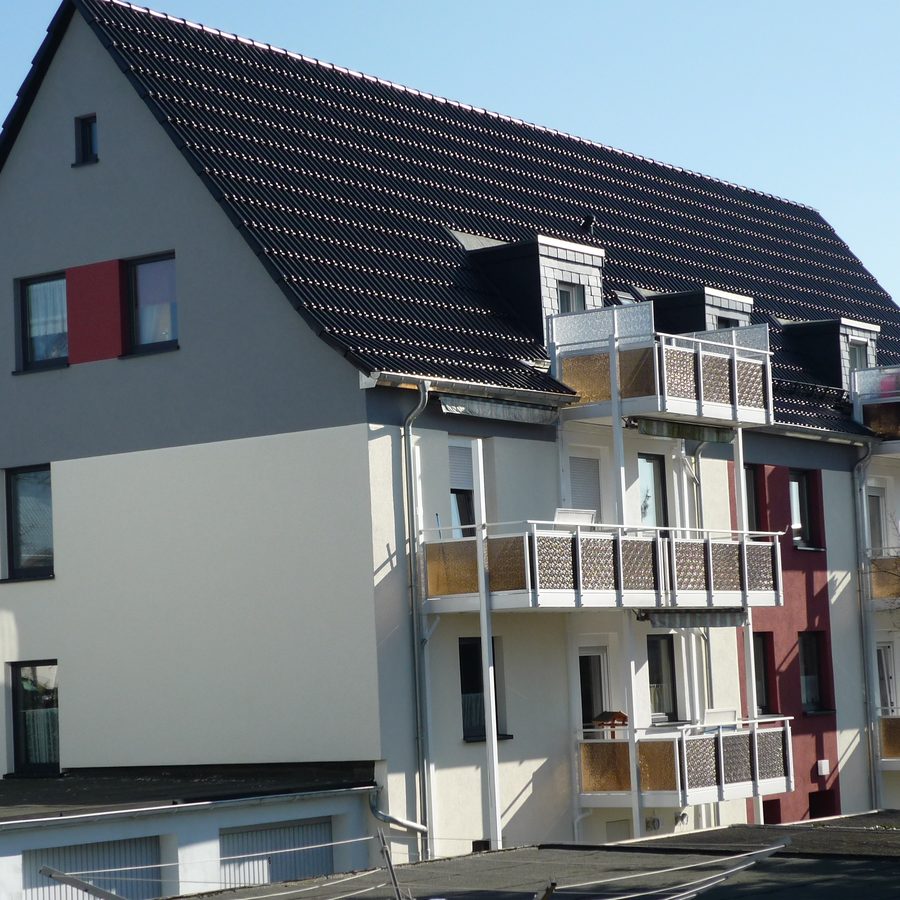 Mehrfamilienhaus energetisch modernisiert