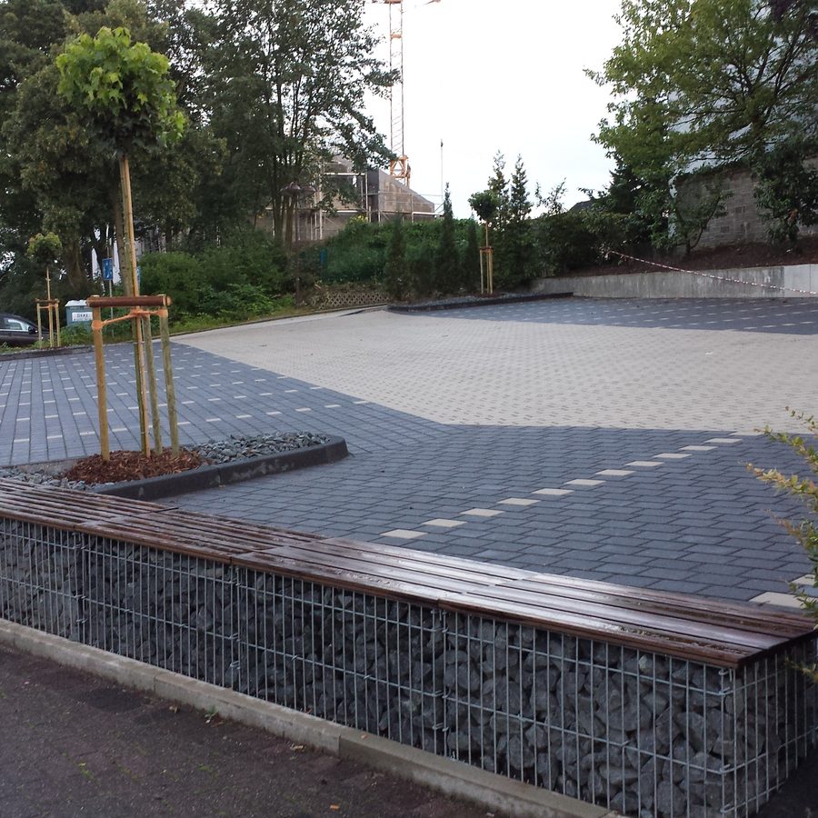 Parkplatzneubau - Freiraumplanung