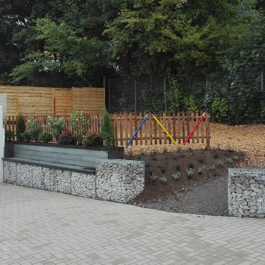 Vorplatz einer Garagenfläche