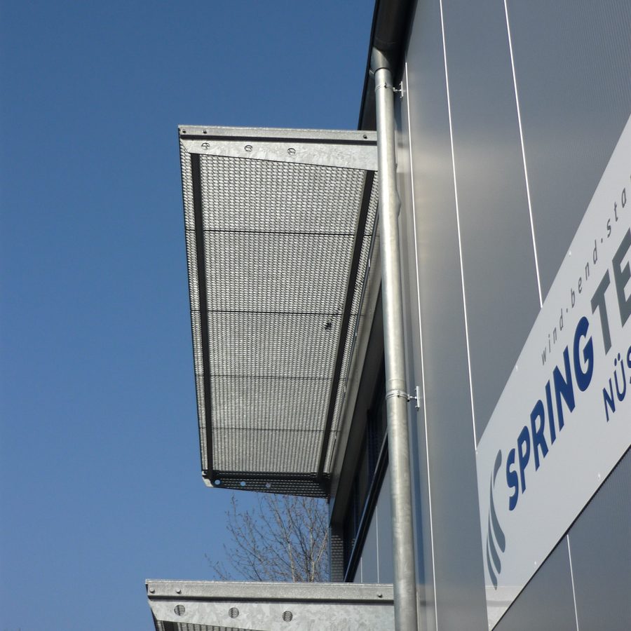 Hallenbau mit Verkleidung 